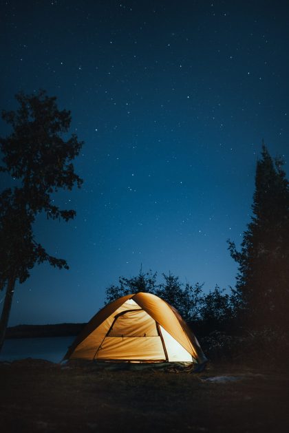 Η λίστα με τα απαραίτητα για το τέλειο camping! ⛺🥾☀️